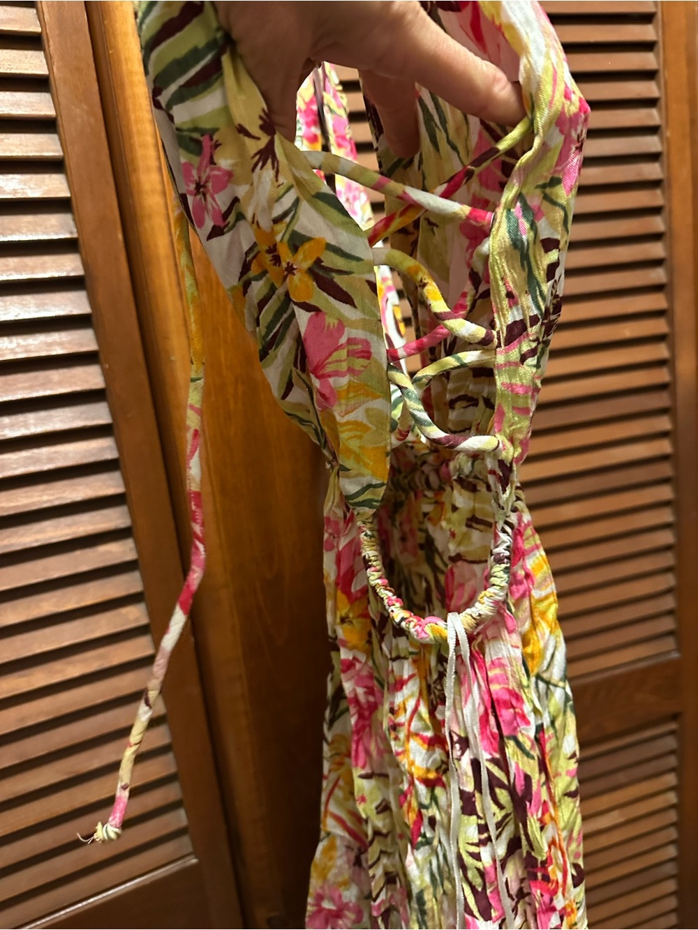 Rip Curl Floral Open Back Mini Dress – Size Medium - Picture 3 of 7